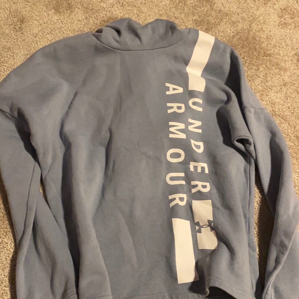 Under Armour Sweatshirt